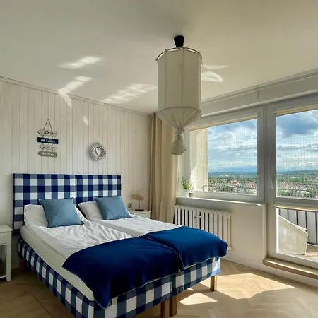Marina Z Widokiem Na Morze Sopot
